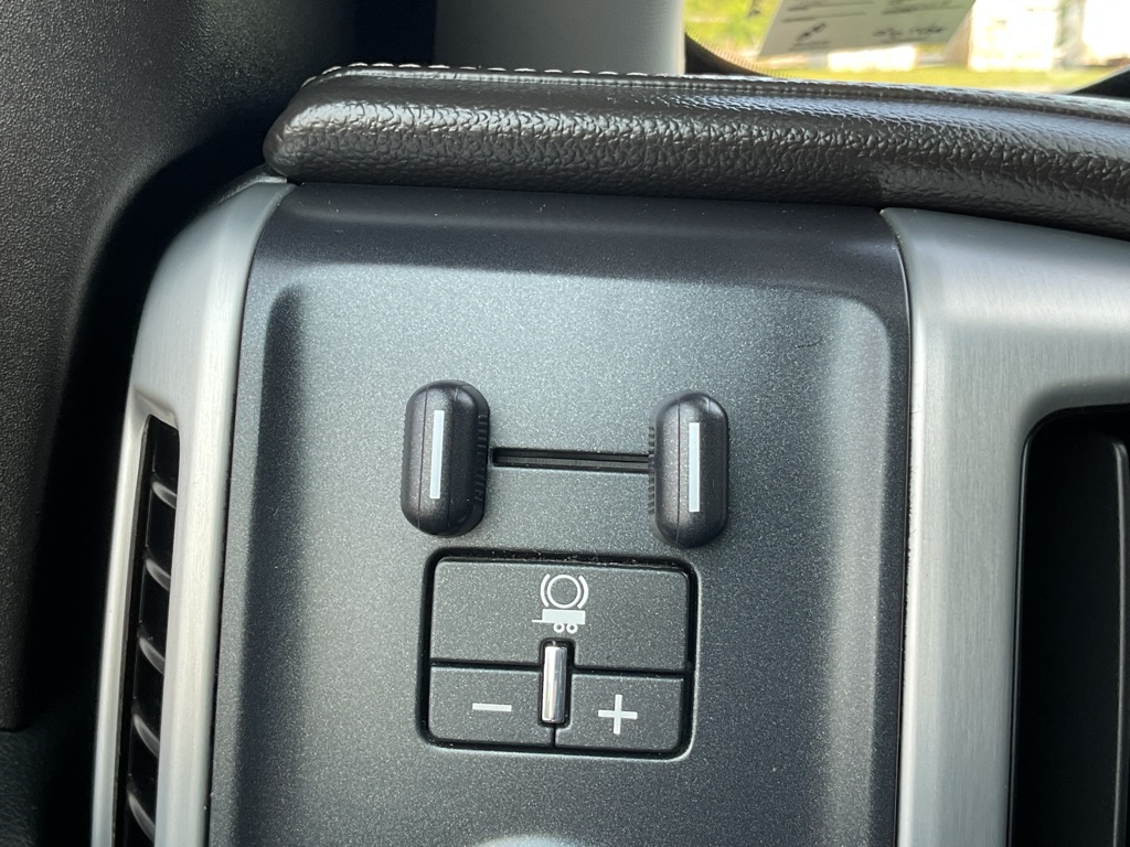 Photo 30 of this GMC SIERRA