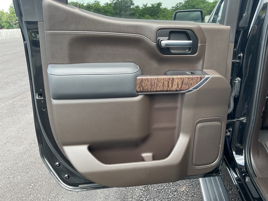 Photo 50 of this GMC SIERRA