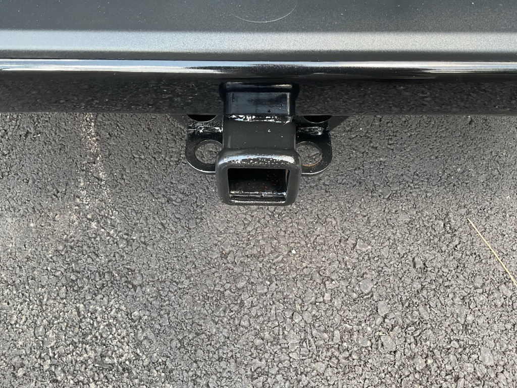 Photo 8 of this GMC SIERRA