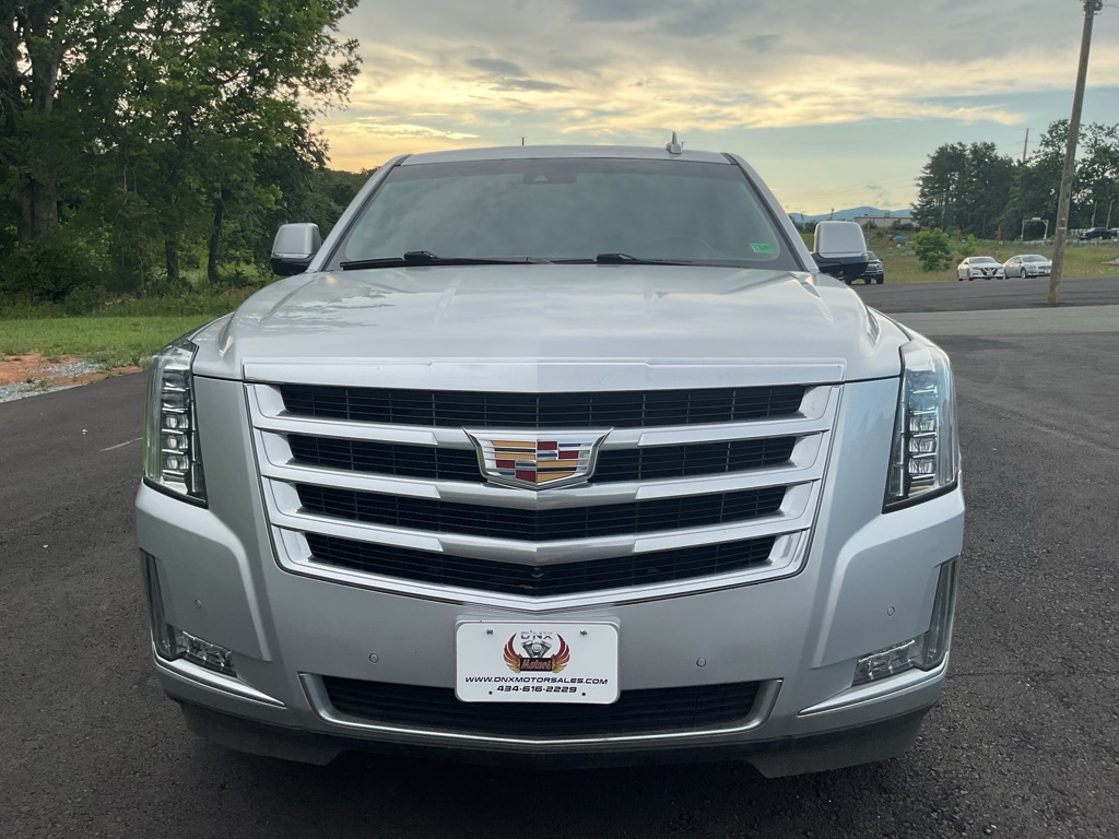 Photo 17 of this CADILLAC ESCALADE