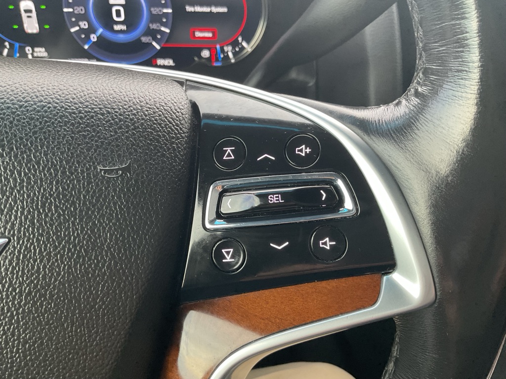Photo 38 of this CADILLAC ESCALADE