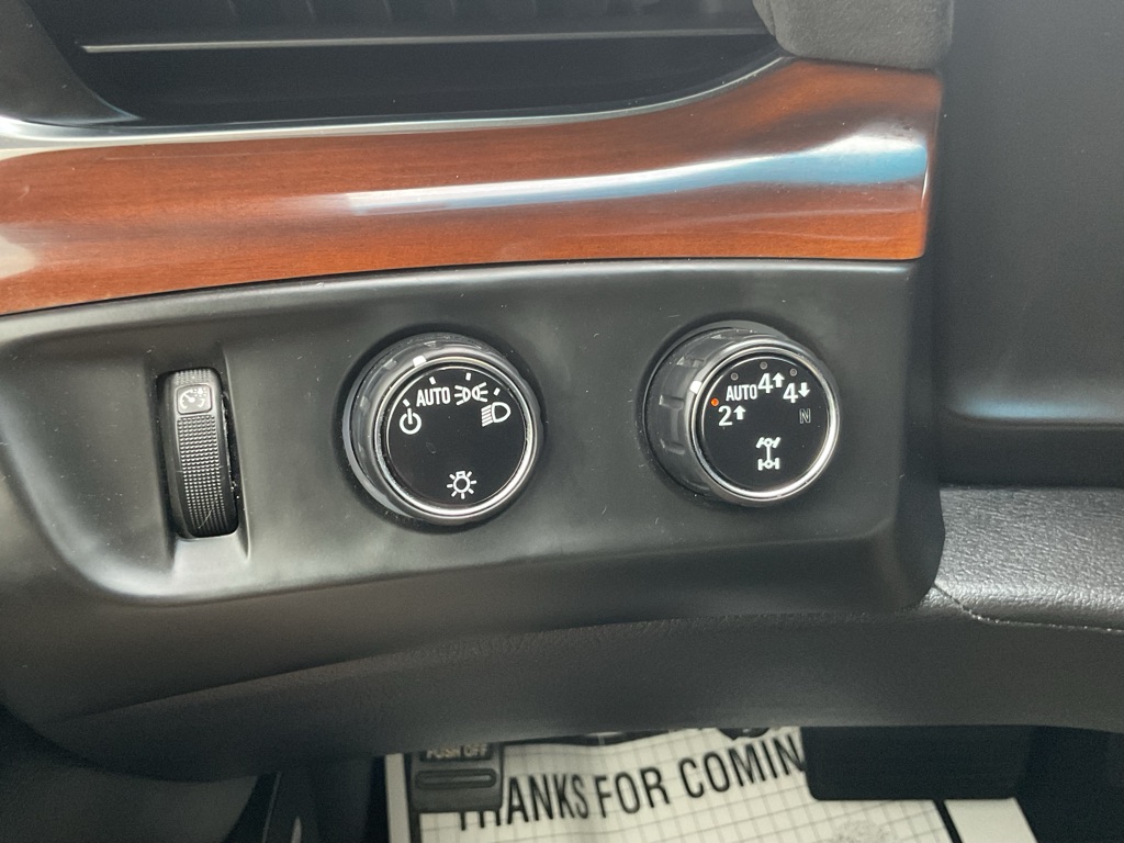 Photo 33 of this CADILLAC ESCALADE