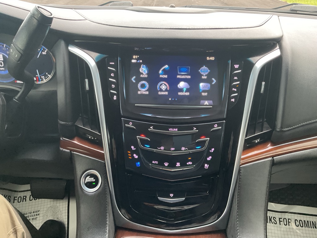 Photo 42 of this CADILLAC ESCALADE