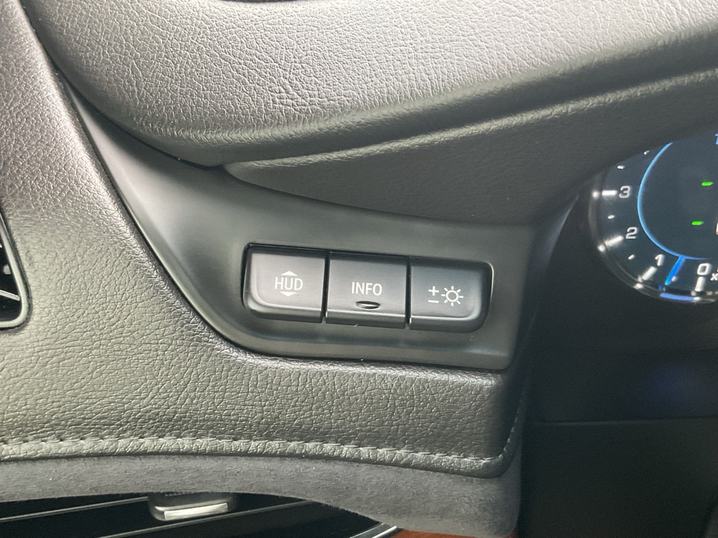 Photo 34 of this CADILLAC ESCALADE