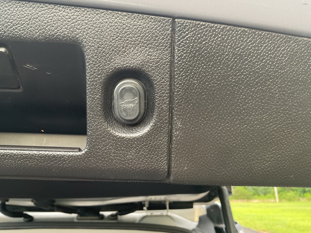 Photo 11 of this CADILLAC ESCALADE