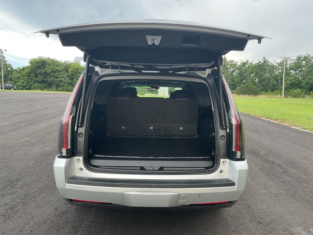 Photo 8 of this CADILLAC ESCALADE