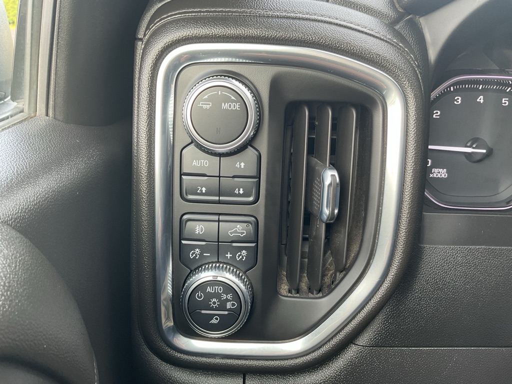 Photo 28 of this GMC SIERRA LIMITED