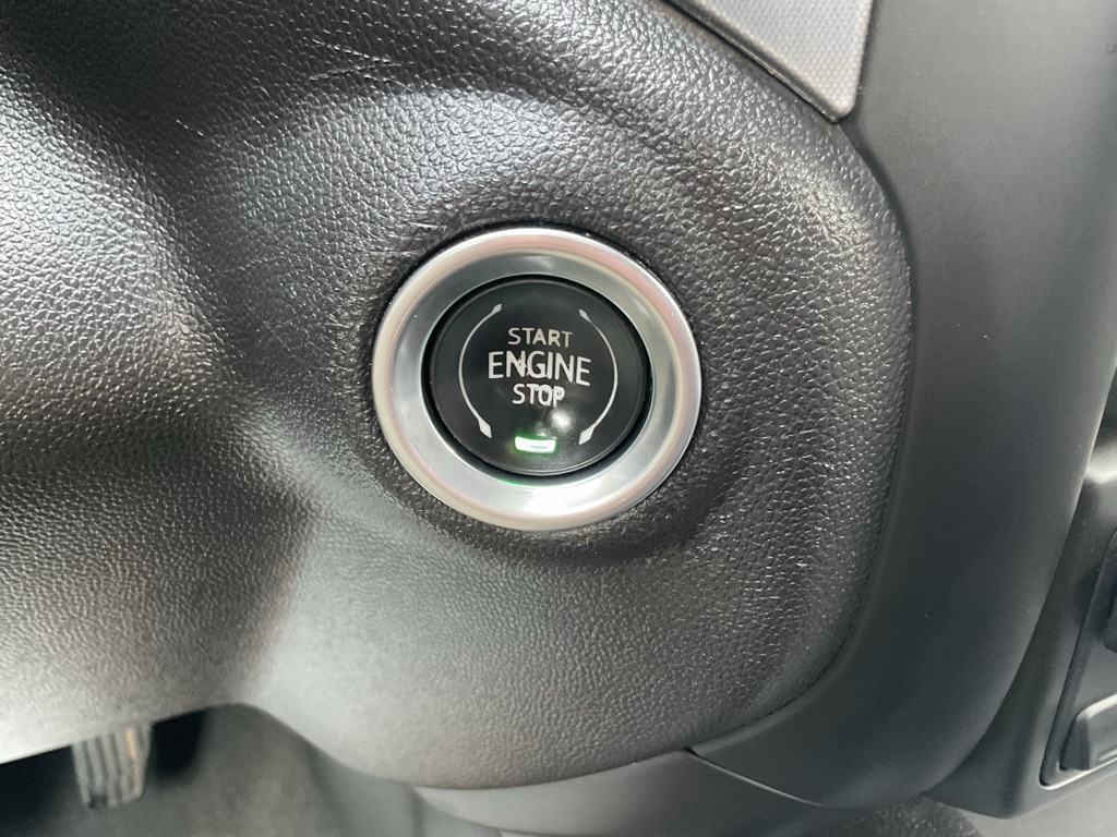 Photo 33 of this GMC SIERRA LIMITED