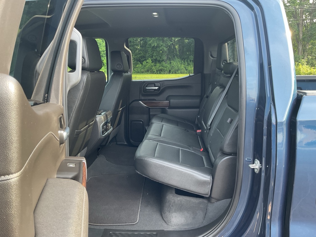 Photo 42 of this GMC SIERRA LIMITED