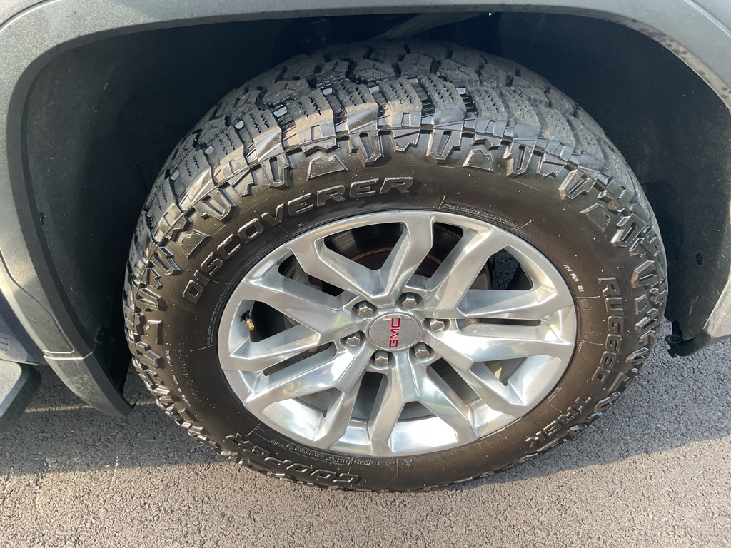 Photo 21 of this GMC SIERRA LIMITED