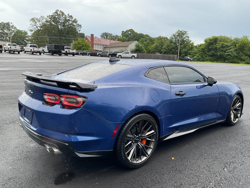 Photo 9 of this CHEVROLET CAMARO
