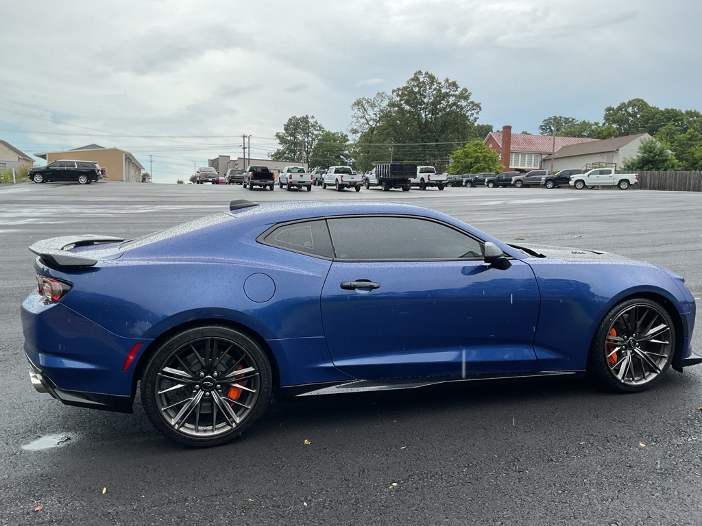 Photo 10 of this CHEVROLET CAMARO