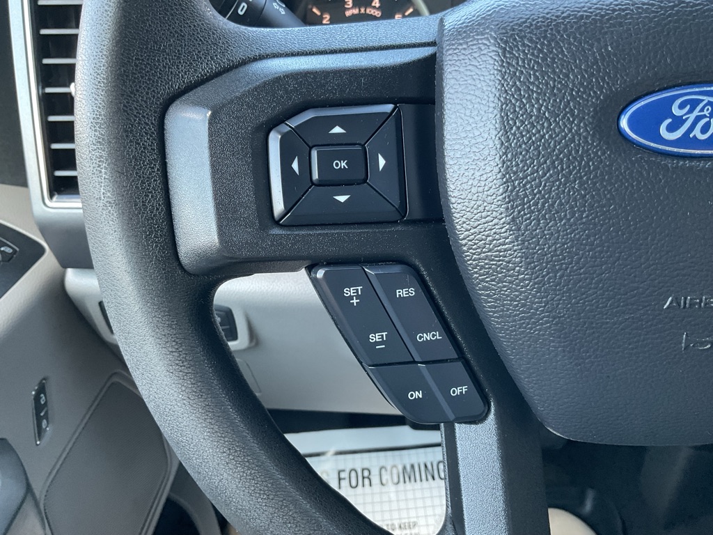 Photo 27 of this FORD F150