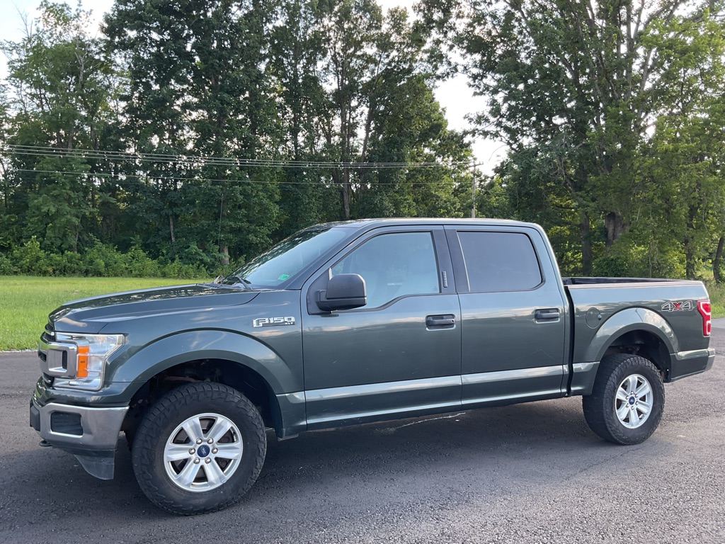 Photo 2 of this FORD F150
