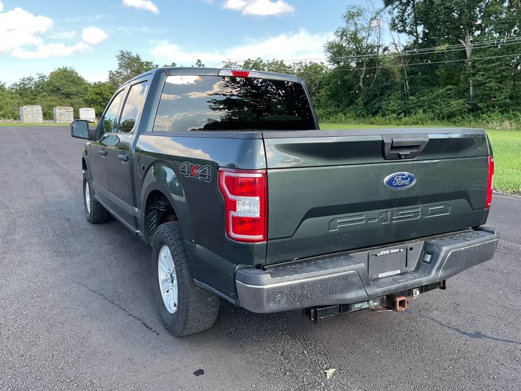 Photo 5 of this FORD F150