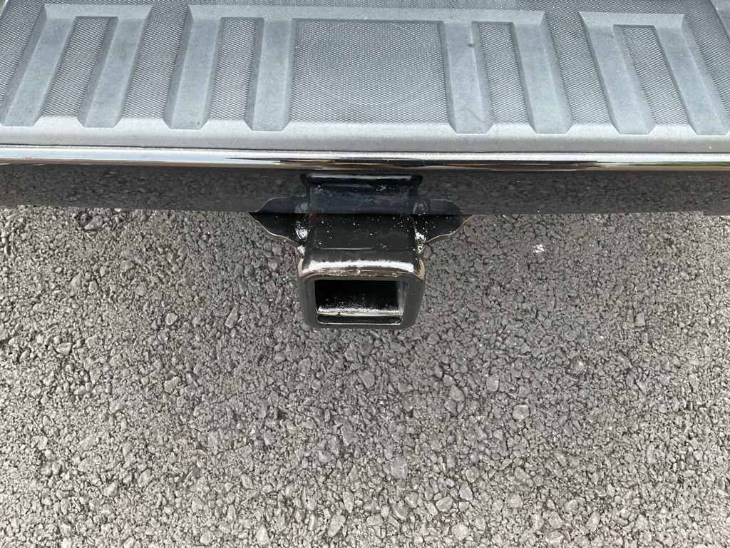 Photo 8 of this GMC SIERRA