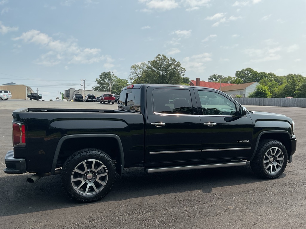 Photo 12 of this GMC SIERRA