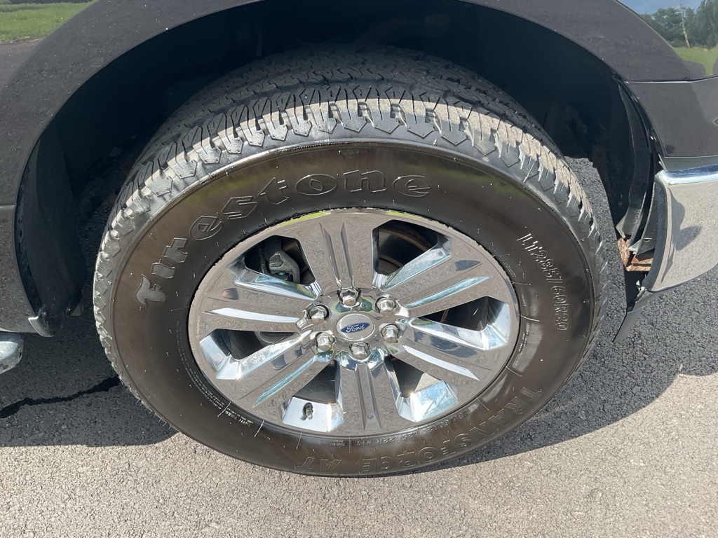 Photo 22 of this FORD F150