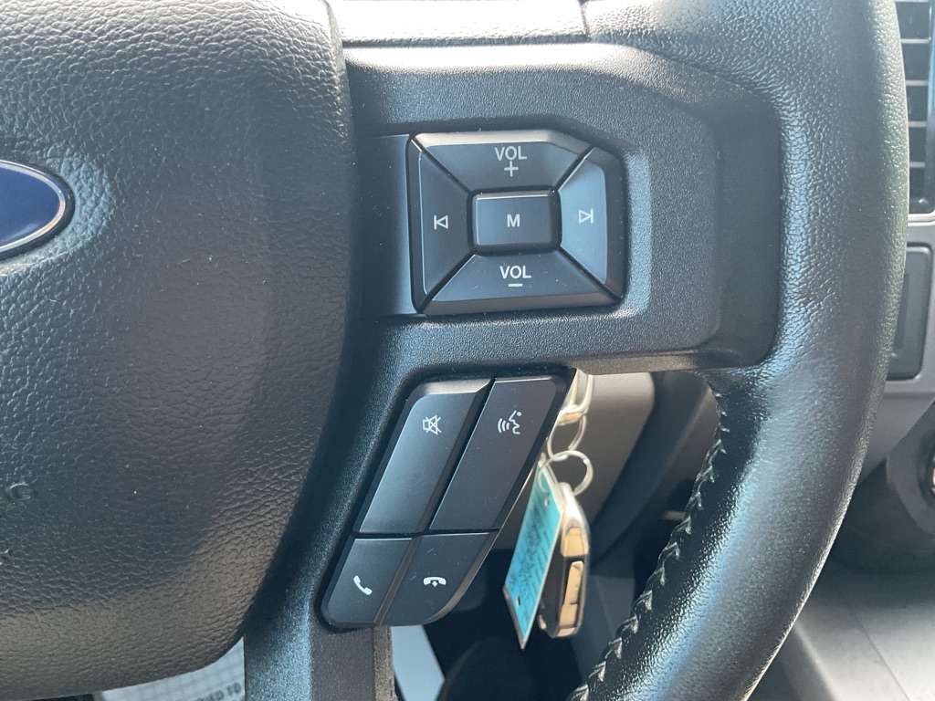 Photo 31 of this FORD F150