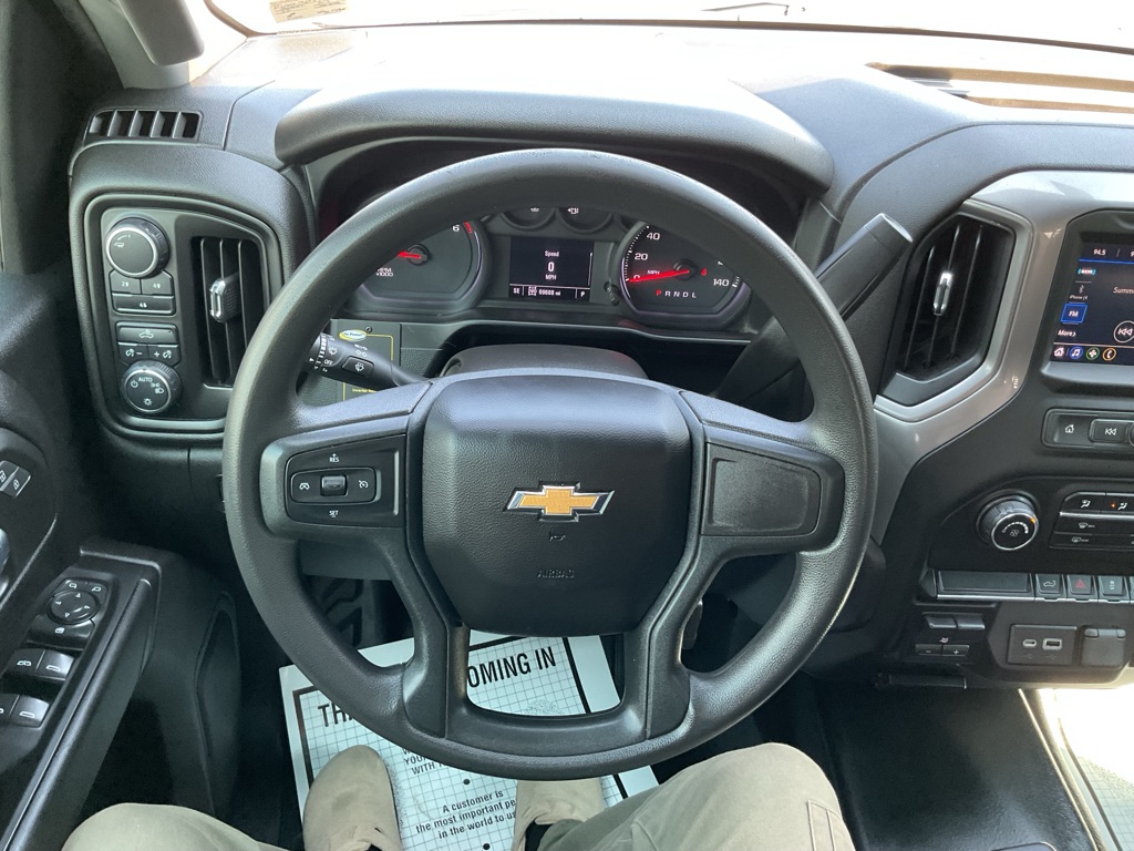 Photo 33 of this CHEVROLET SILVERADO 2500