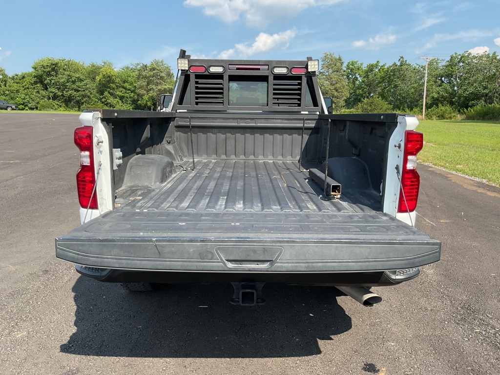 Photo 9 of this CHEVROLET SILVERADO 2500