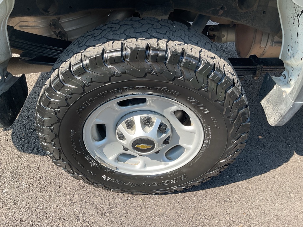 Photo 22 of this CHEVROLET SILVERADO 2500