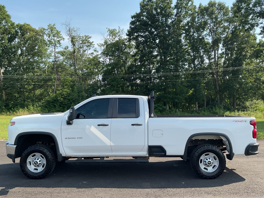 Photo 3 of this CHEVROLET SILVERADO 2500
