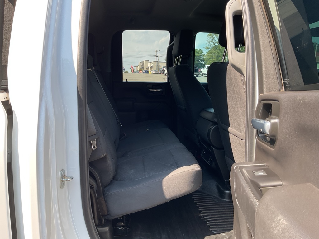 Photo 48 of this CHEVROLET SILVERADO 2500