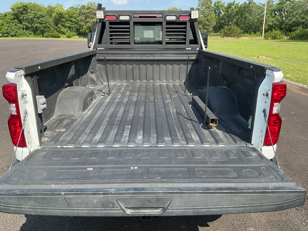Photo 10 of this CHEVROLET SILVERADO 2500