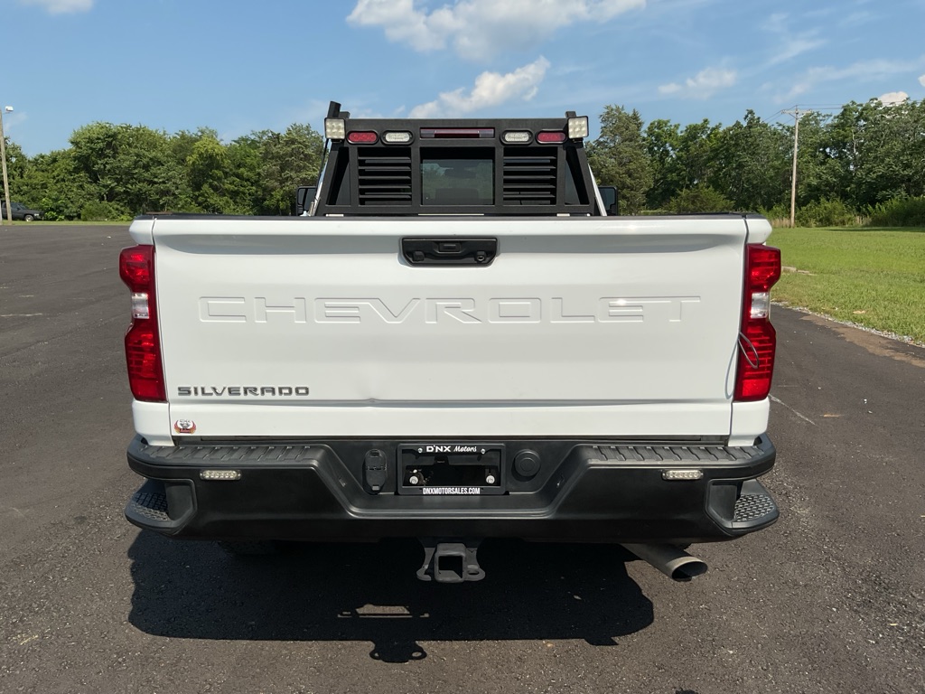 Photo 6 of this CHEVROLET SILVERADO 2500