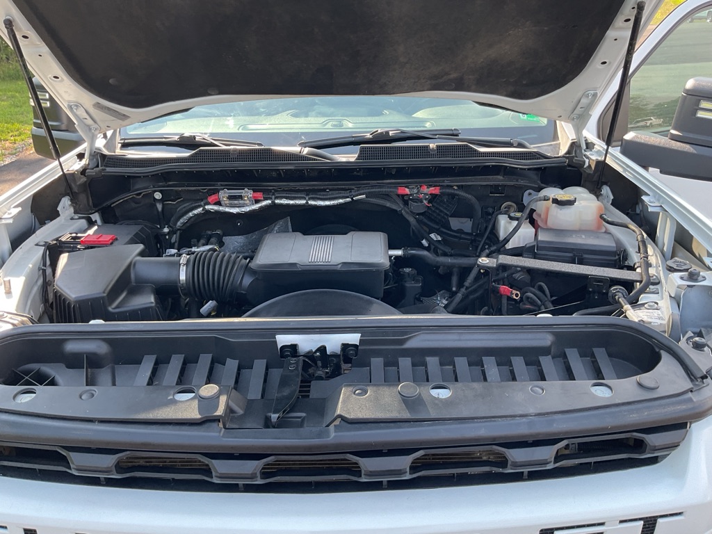 Photo 17 of this CHEVROLET SILVERADO 2500