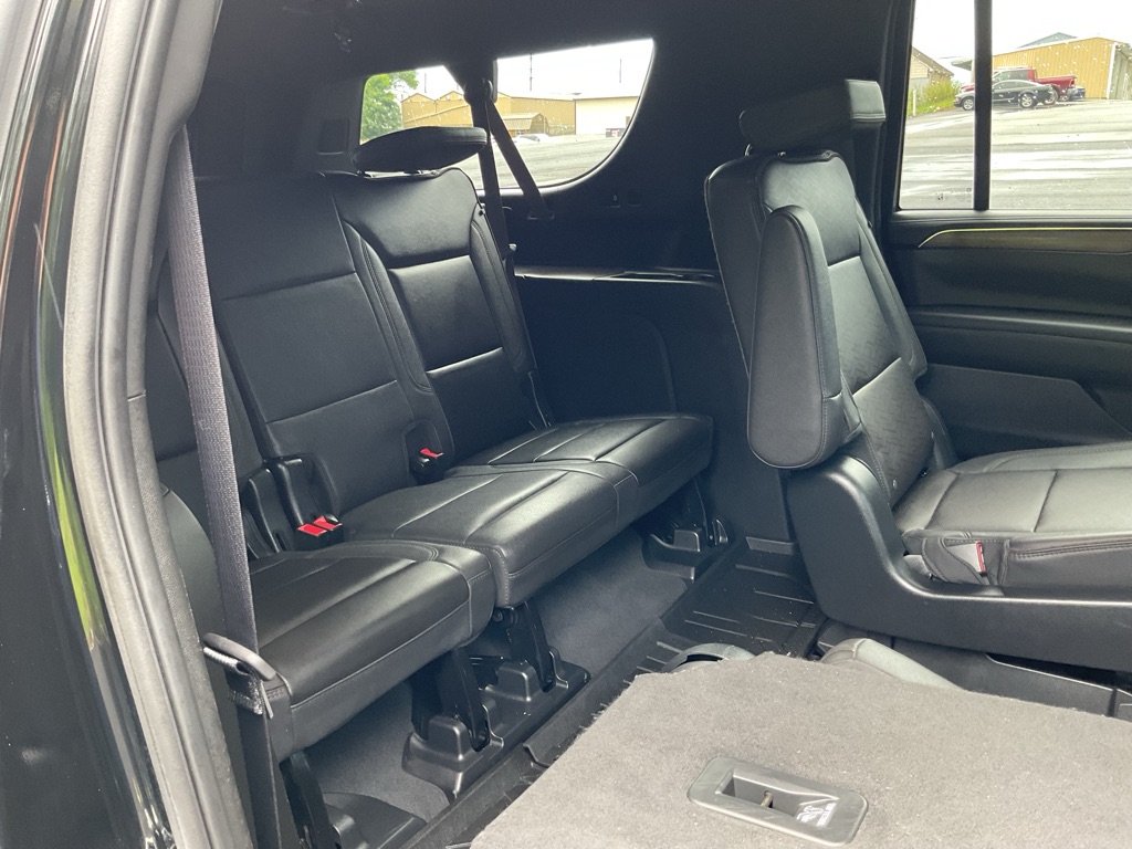 Photo 57 of this CHEVROLET SUBURBAN