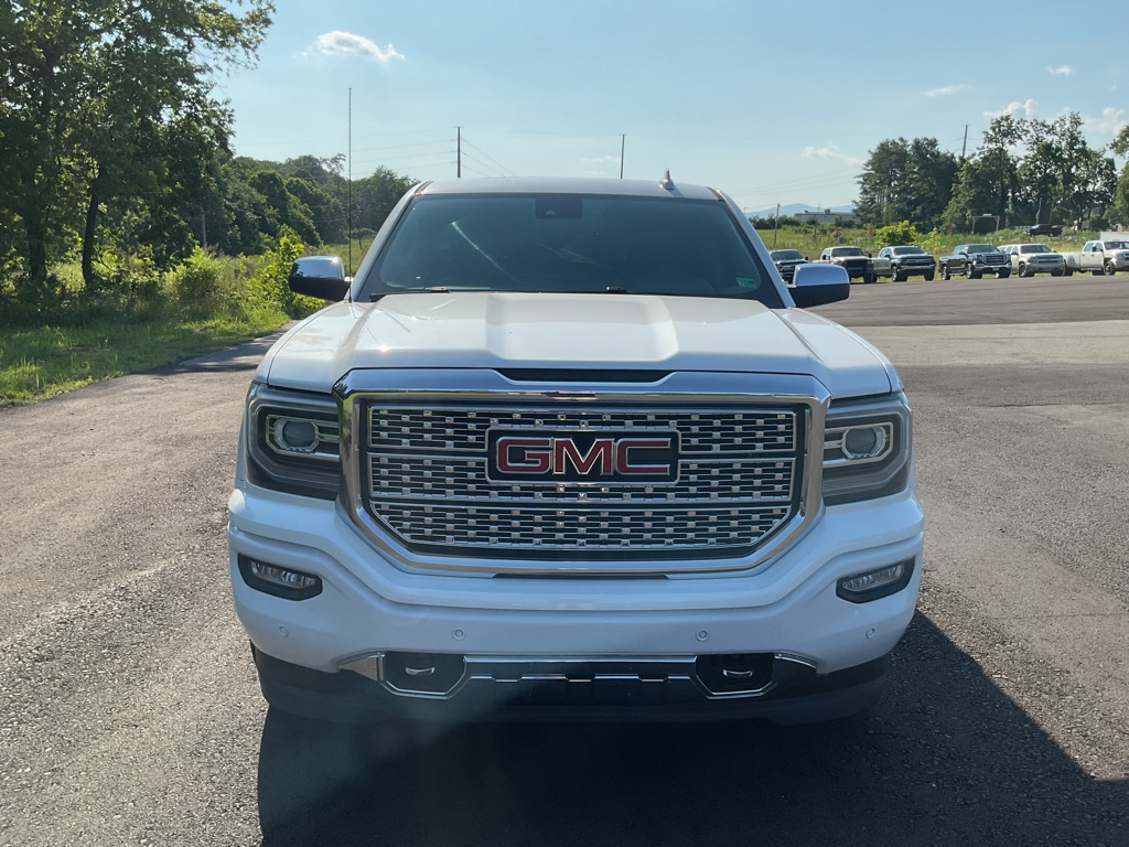 Photo 16 of this GMC SIERRA