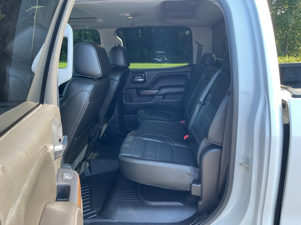 Photo 52 of this GMC SIERRA