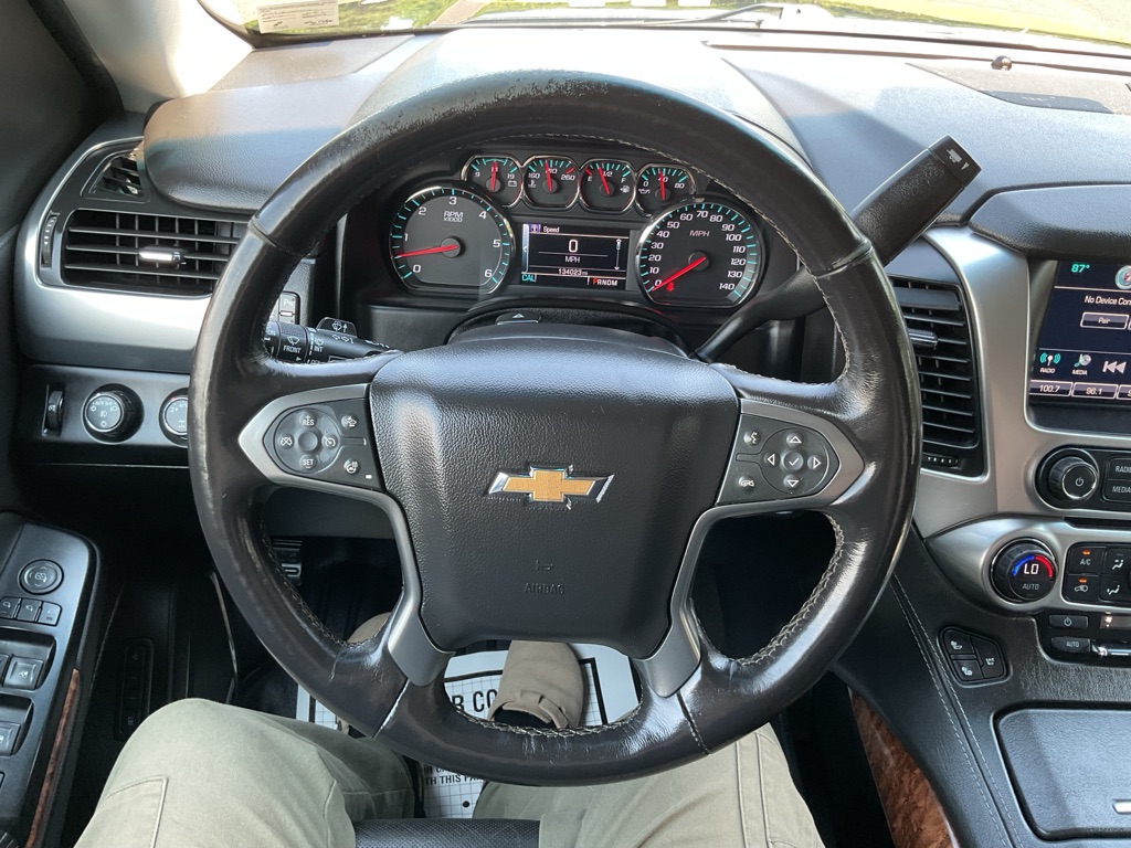 Photo 36 of this CHEVROLET SUBURBAN