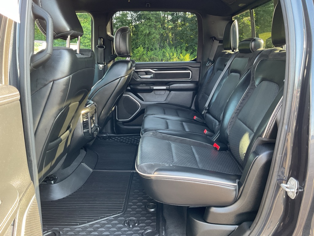Photo 45 of this RAM 1500
