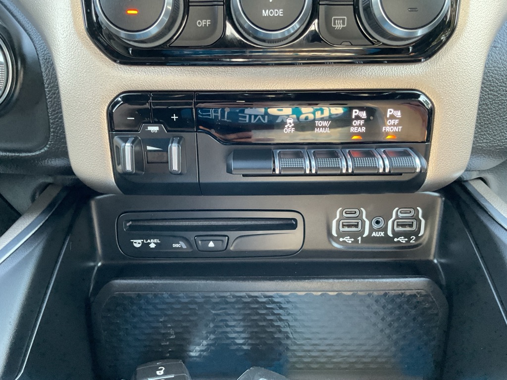 Photo 40 of this RAM 1500
