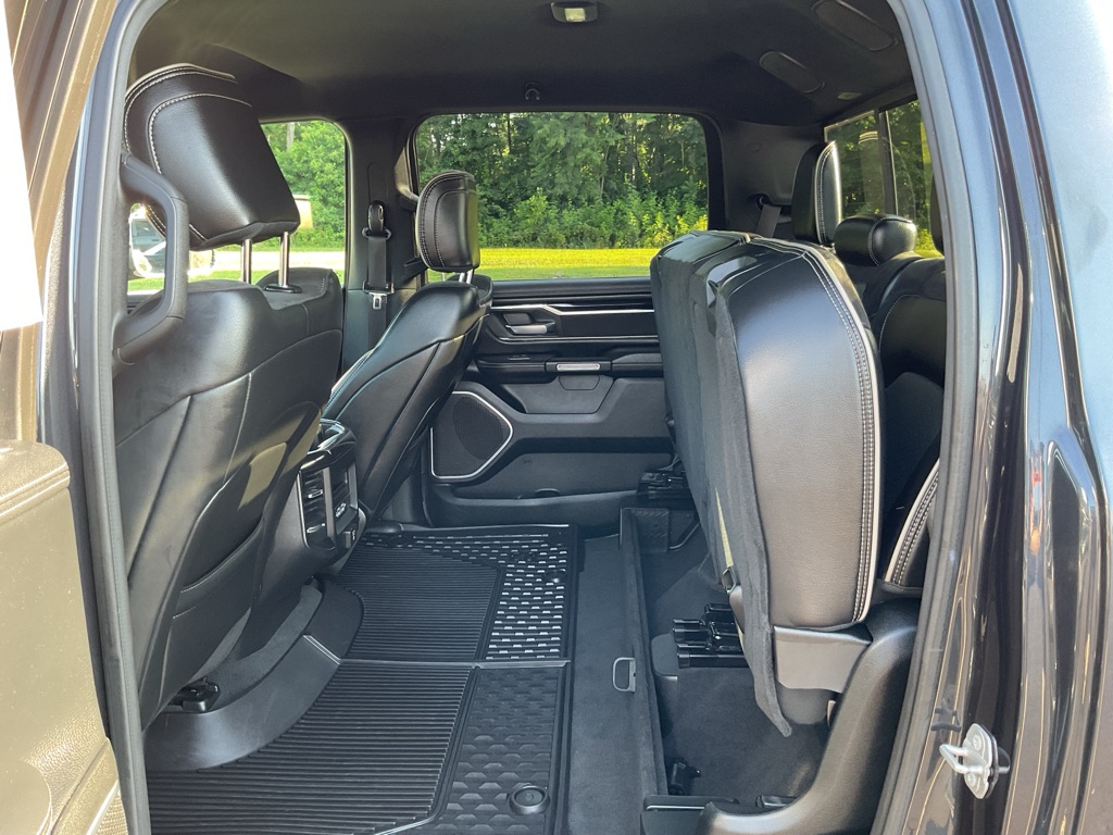 Photo 46 of this RAM 1500