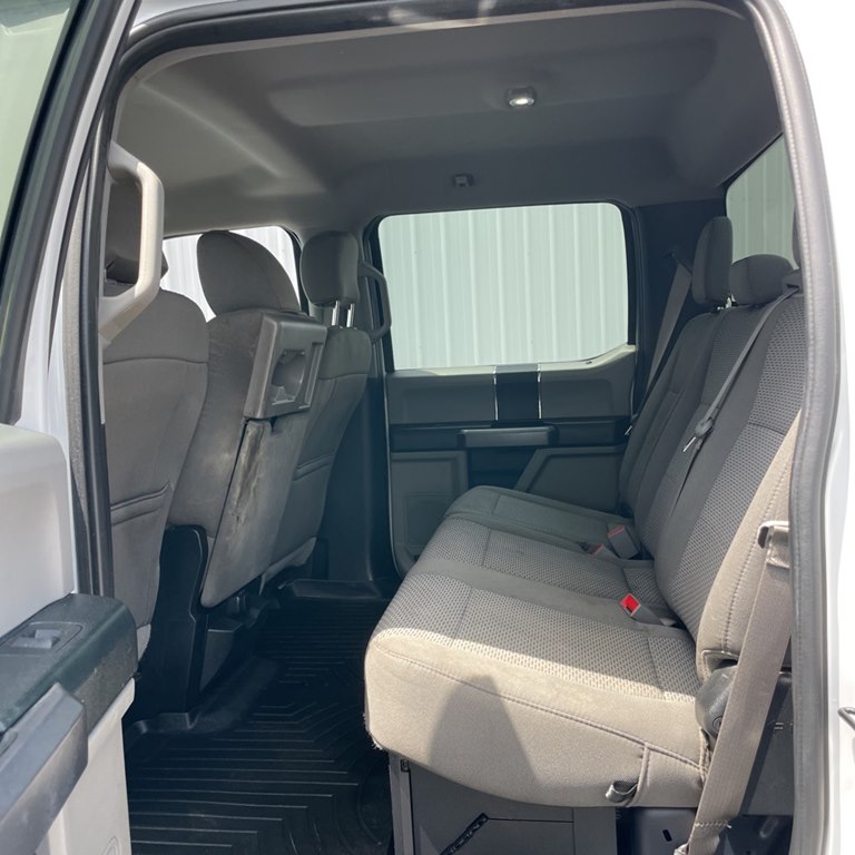Photo 9 of this FORD F250