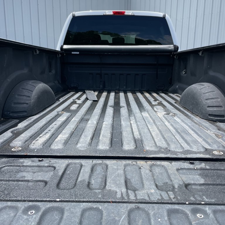 Photo 4 of this FORD F250