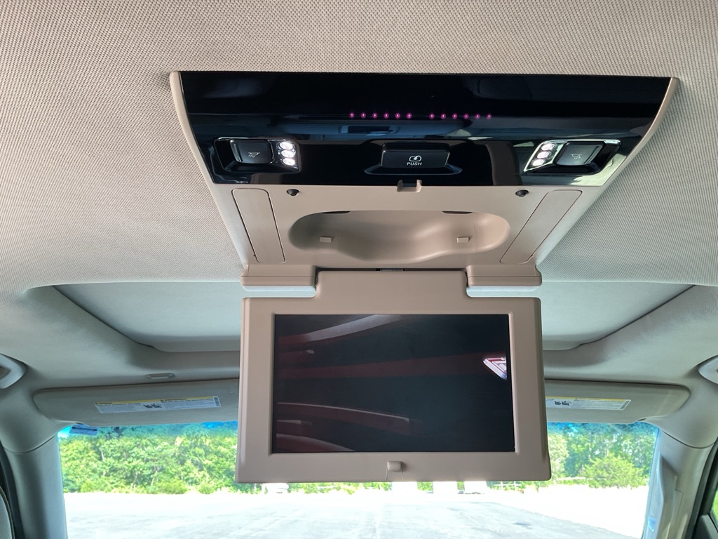 Photo 57 of this GMC YUKON XL