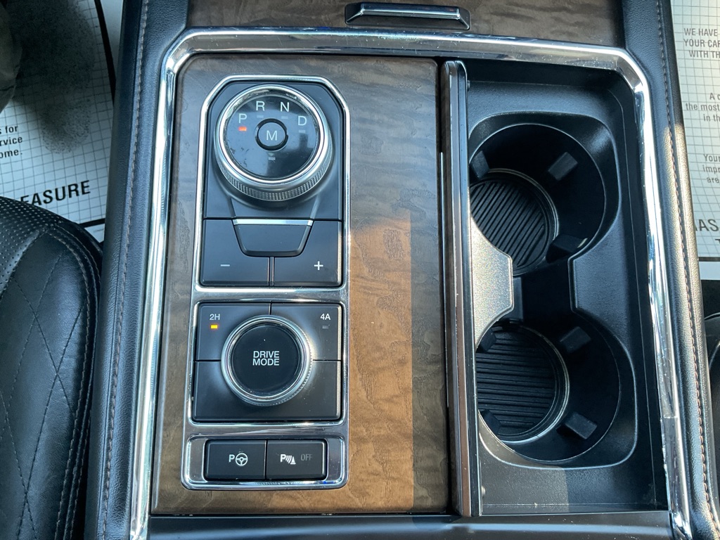 Photo 47 of this FORD EXPEDITION