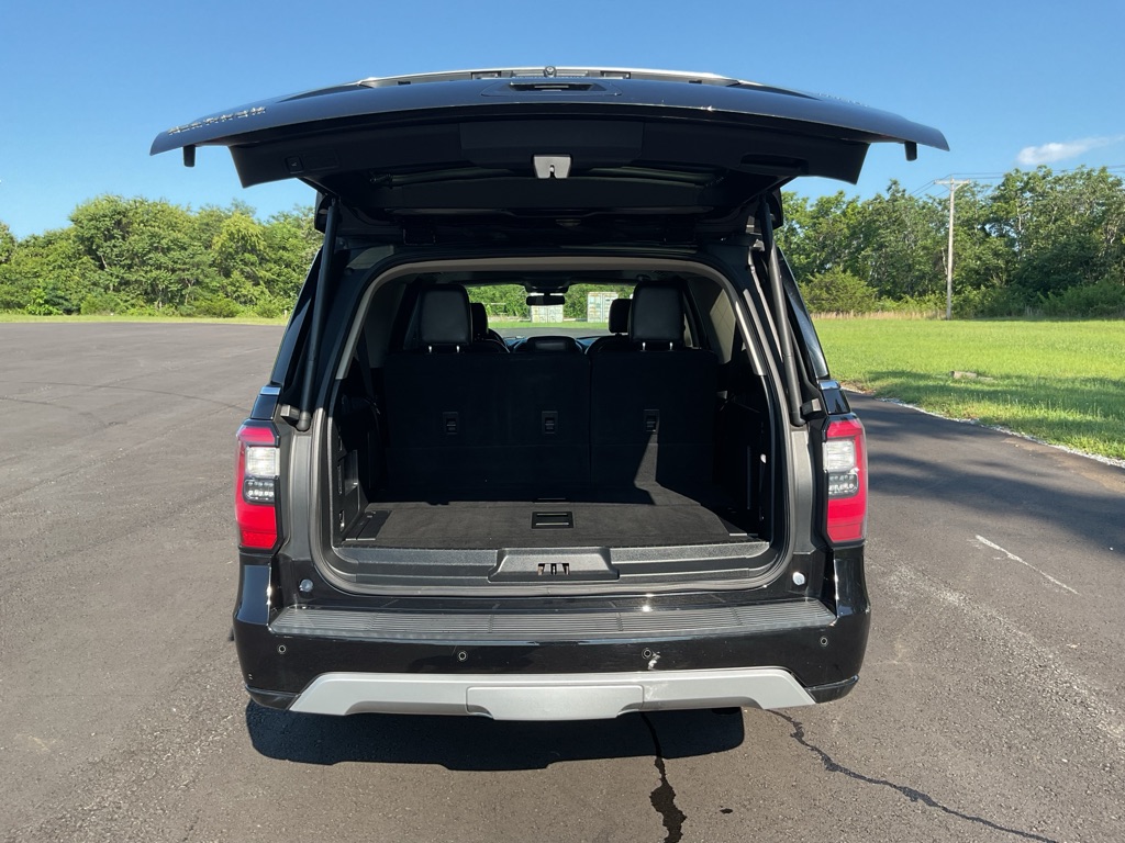 Photo 8 of this FORD EXPEDITION