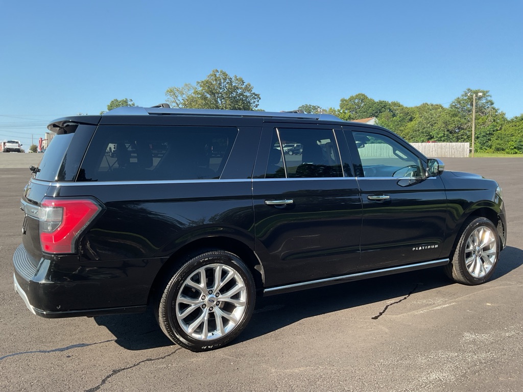 Photo 12 of this FORD EXPEDITION
