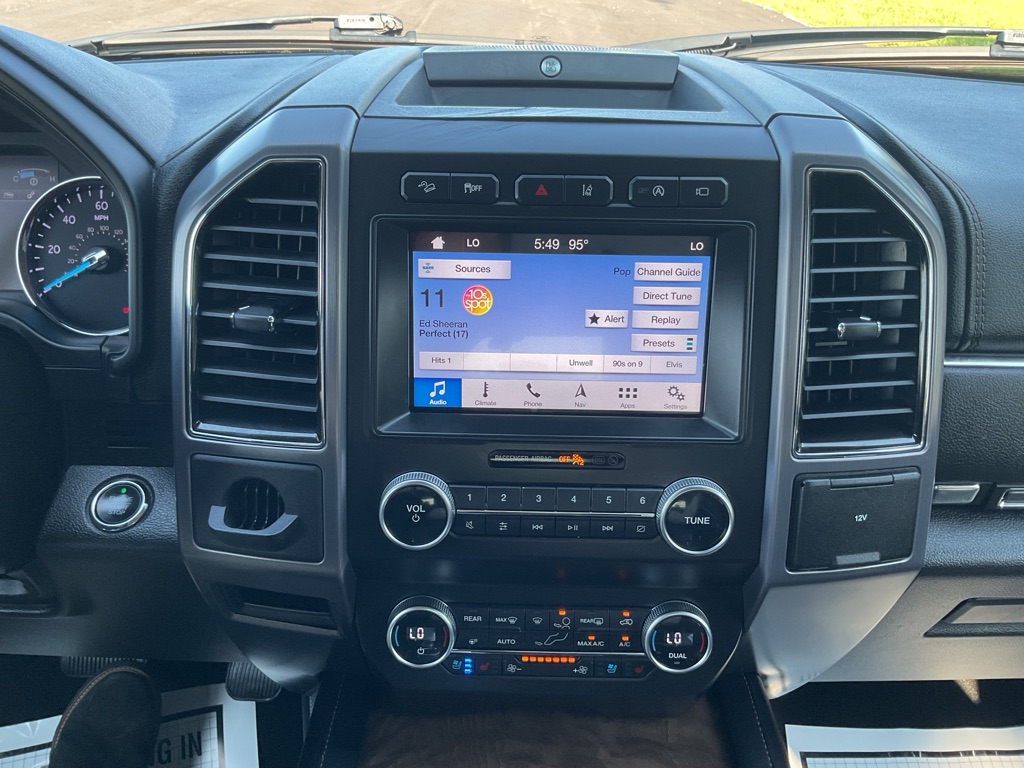 Photo 40 of this FORD EXPEDITION