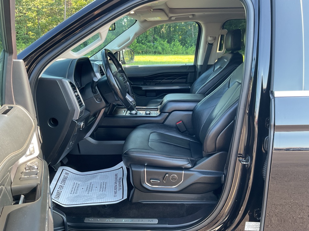Photo 28 of this FORD EXPEDITION