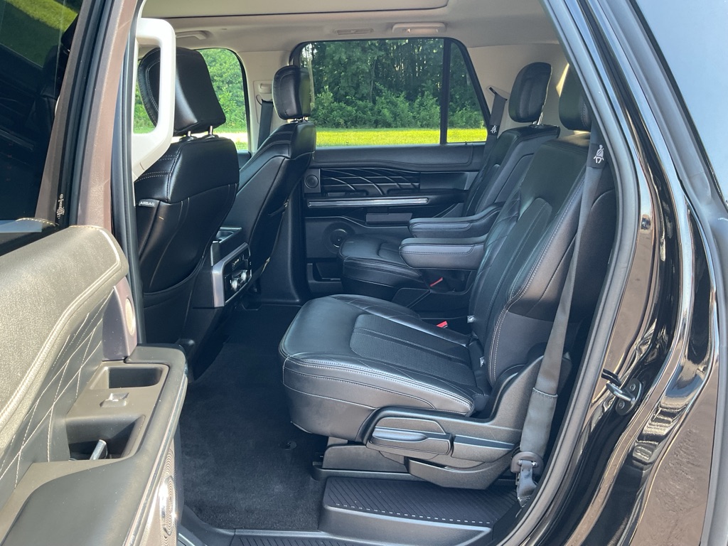 Photo 53 of this FORD EXPEDITION