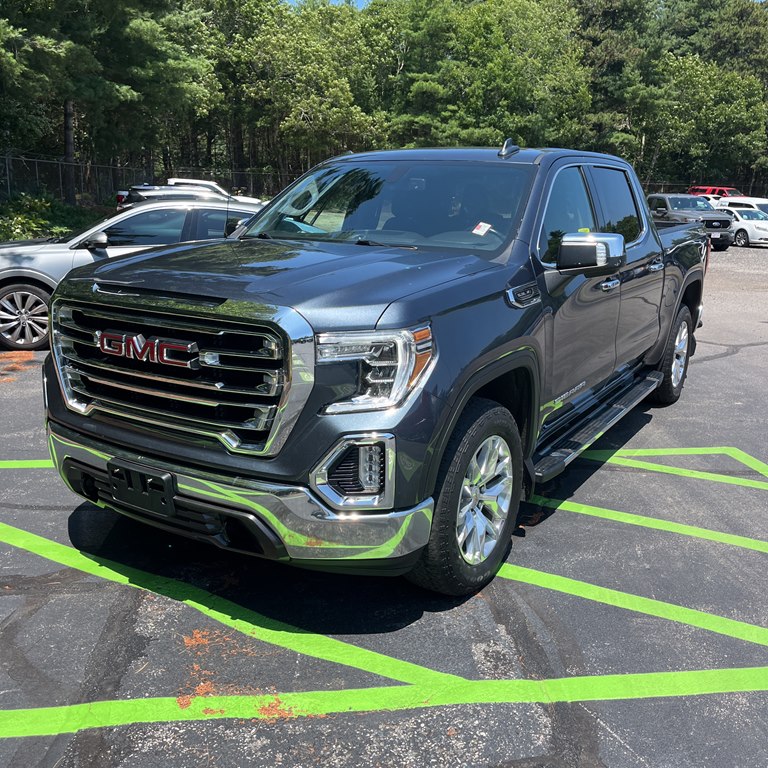 Photo 2 of this GMC SIERRA