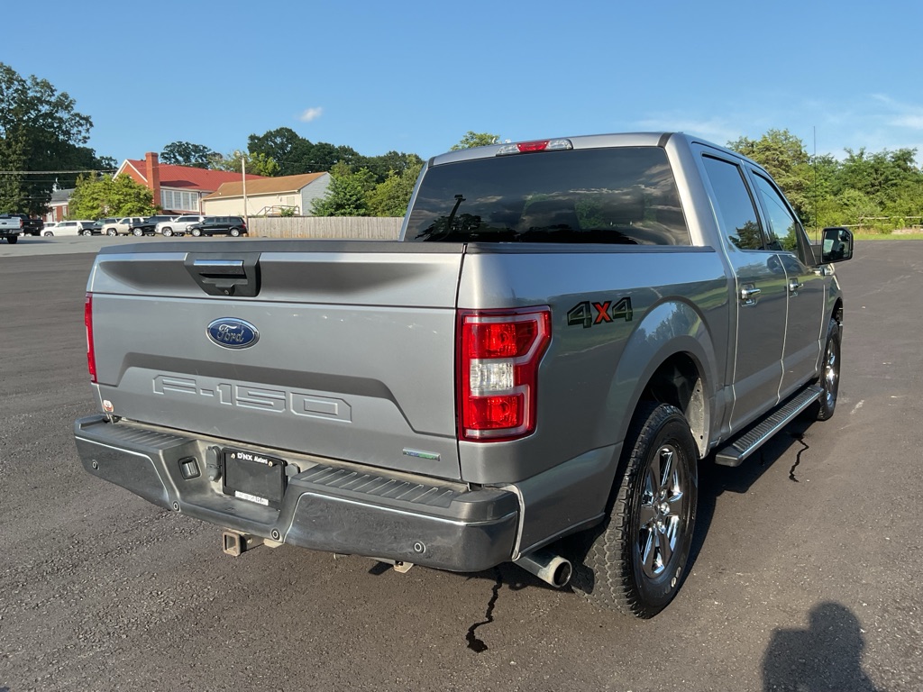 Photo 10 of this FORD F150
