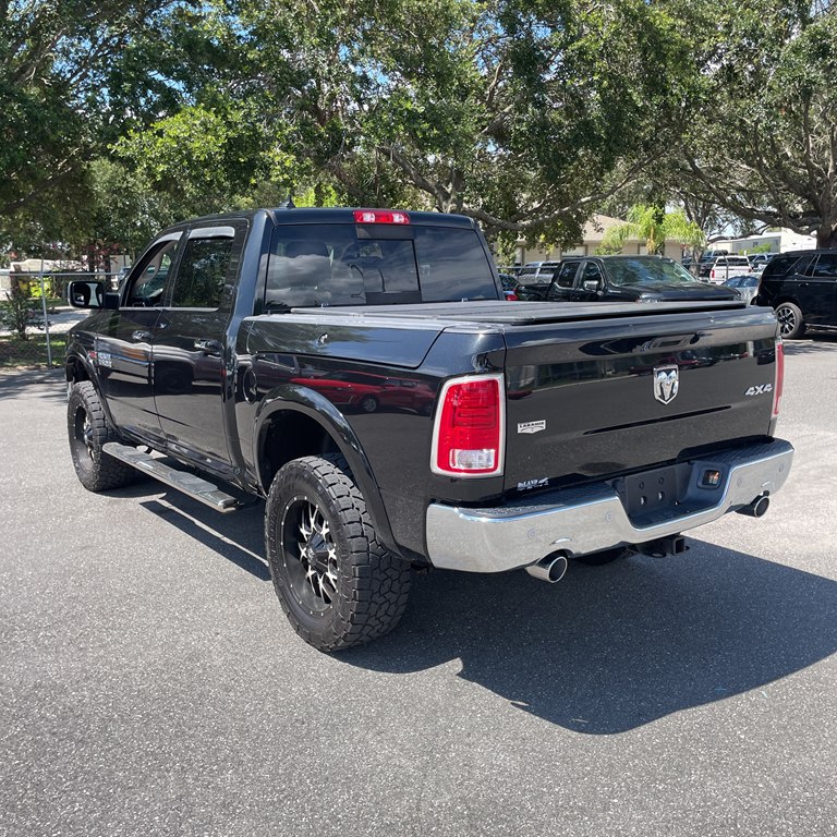 Photo 4 of this RAM 1500